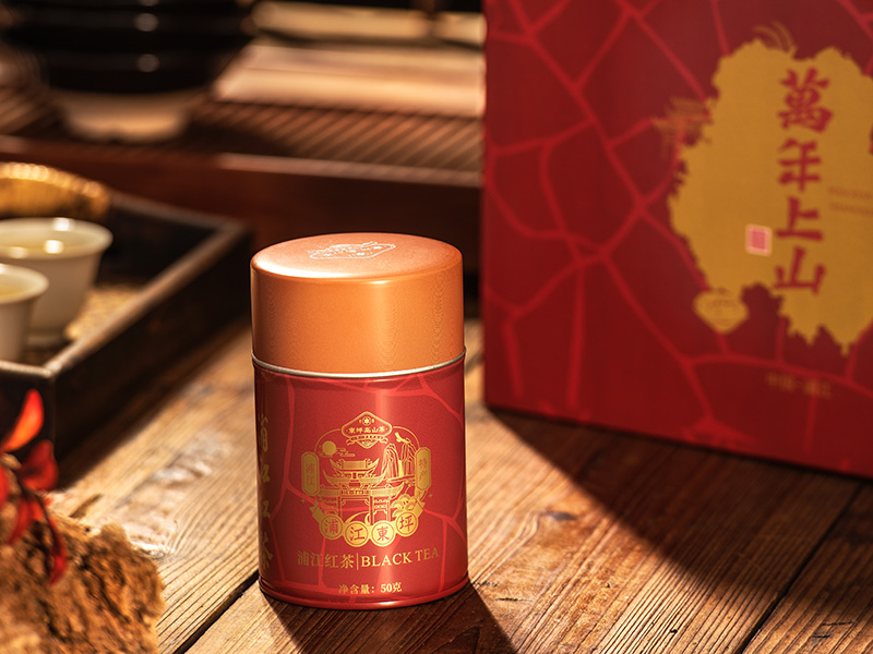 石龙万年上山茶与器